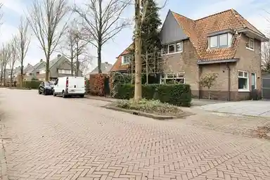 74m2 house te huur voor 2340€/maand in Klooster, Laren