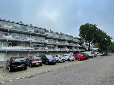 65μ² apartment προς ενοικίαση για 892€/μήνα σε Kleine Steeg 14, Sittard