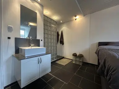 90m2 apartment zur Miete für 1495€/Monat in Plankstraat, Maastricht
