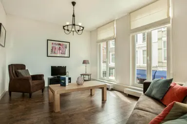 110m2 apartment to rent for 3350€/month in Noordeinde, The Hague