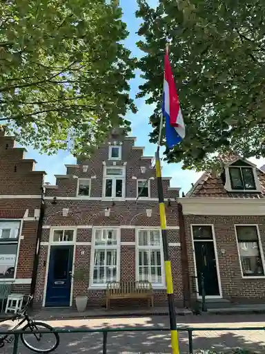 95m2 house to rent for 5000€/month in Nieuwstraat, Medemblik