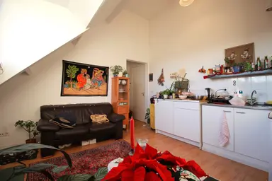 25m2 studio à louer pour 825€/mois à Orleansplein, Maastricht