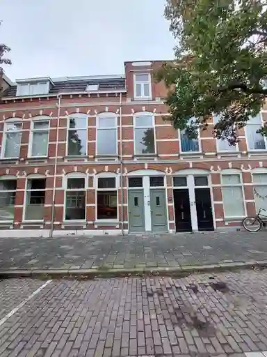 107m2 apartment à louer pour 1245€/mois à Zuidsingel 24a, Bergen op Zoom