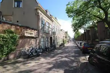 60m2 apartment à louer pour 1525€/mois à 1e Binnenvestgracht, Leiden