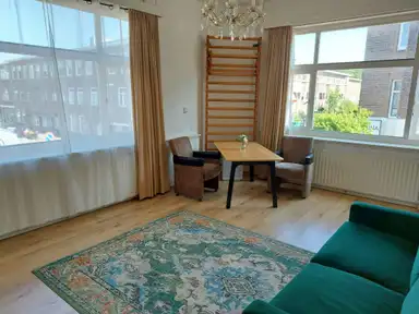 32m2 studio à louer pour 950€/mois à Weissenbruchstraat, The Hague