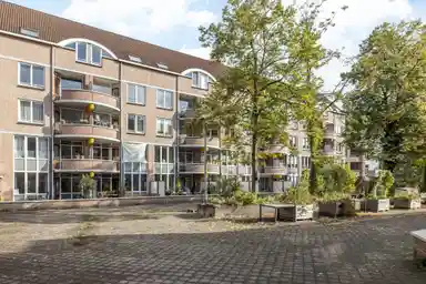 78μ² apartment προς ενοικίαση για 1293.81€/μήνα σε Sint Teunisstraat 17D, Maastricht