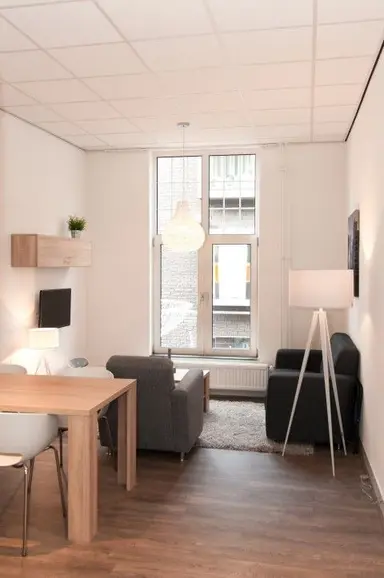 42m2 apartment zur Miete für 1595€/Monat in De Stadspoort, Eindhoven