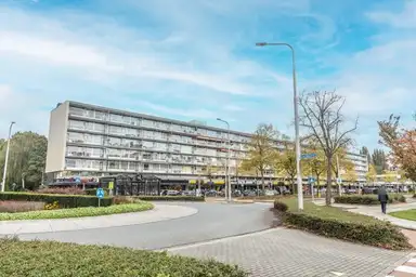 82μ² apartment προς ενοικίαση για 2300€/μήνα σε Rembrandtweg, Amstelveen