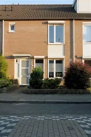 106m2 house zur Miete für 2150€/Monat in Annie Romein-Verschoorstraat, Eindhoven