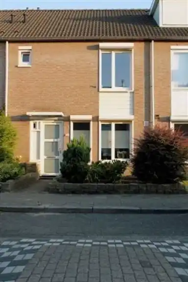 106μ² house προς ενοικίαση για 2150€/μήνα σε Annie Romein-Verschoorstraat, Eindhoven