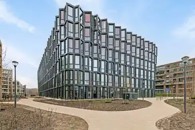 135m2 apartment to rent for 2600€/month in Surinamepad, Haarlem