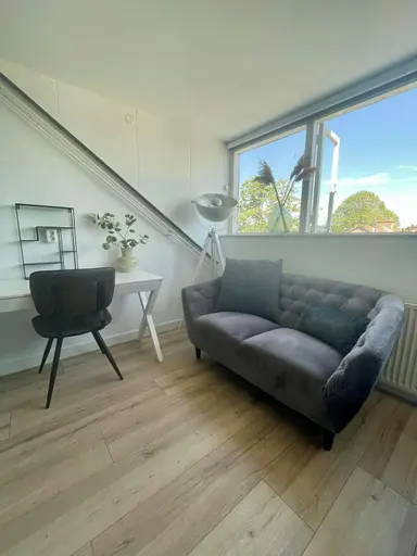 15m2 studio in affitto per 780€/mese a Spitsenhagen, Rotterdam