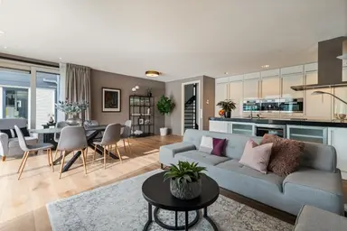 150m2 house zur Miete für 4950€/Monat in Brigantijnkade, Amsterdam
