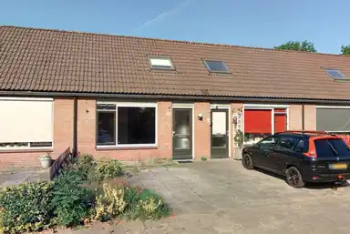 63m2 house à louer pour 715.27€/mois à Cruys Voorberghstraat 145, Hengelo