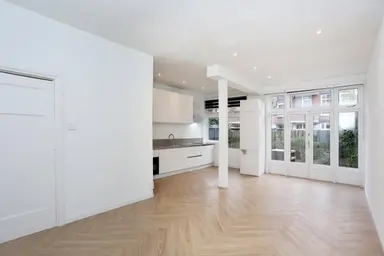 102m2 apartment in affitto per 2850€/mese a Bosschestraat, The Hague