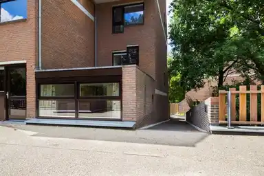 60m2 apartment to rent for 1595€/month in Albert van Dalsumlaan, Utrecht