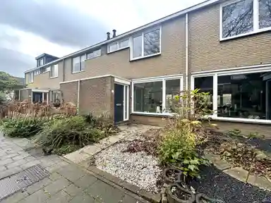 116m2 house to rent for 1450€/month in Zandgors 49, Mijnsheerenland