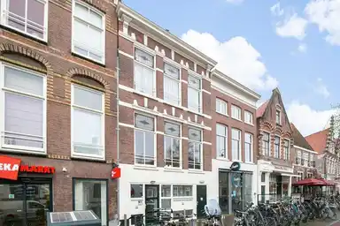 110m2 apartment à louer pour 2300€/mois à Gedempte Oude Gracht, Haarlem