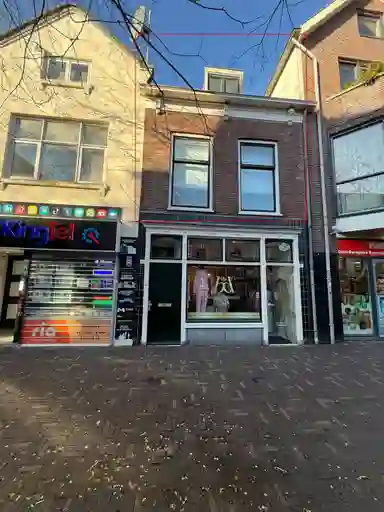 84m2 apartment to rent for 1202€/month in Broersveld 95A, Schiedam