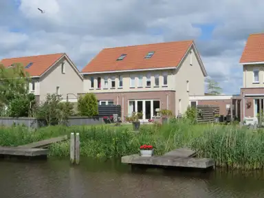 61m2 house à louer pour 1175€/mois à Frouwesân, Leeuwarden