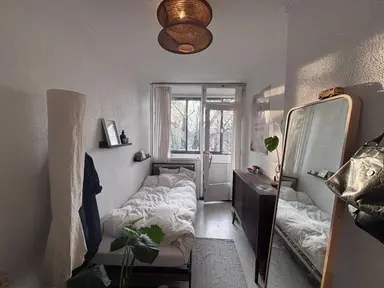 81m2 room à louer pour 540€/mois à Schalmeistraat, Maastricht