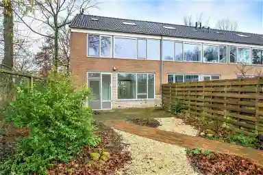 137m2 house to rent for 1730€/month in Alexandrietpad 11, IJsselstein