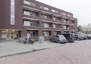 72m2 apartment te huur voor 2350€/maand in Westhove 166, Amstelveen