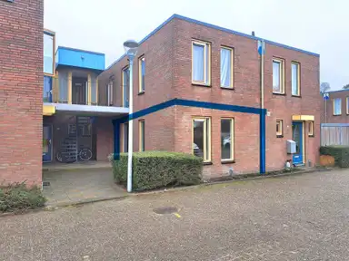 28m2 apartment te huur voor 596.92€/maand in Edelmanstraat 43, Nieuw-Vennep