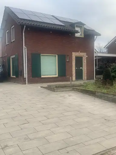 125m2 house to rent for 2250€/month in Bergweg, Asten