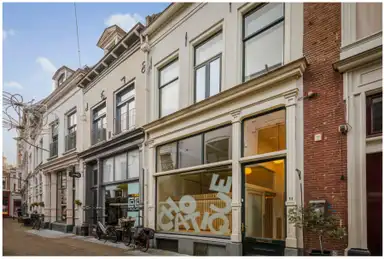95m2 apartment to rent for 1975€/month in Vleeshouwerstraat 11, Deventer