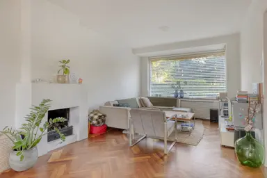 128m2 house à louer pour 3650€/mois à Burgemeester Le Fèvre de Montignylaan 171, Rotterdam