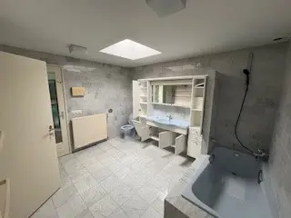 300m2 anti-squat te huur voor 230€/maand in Nieuwe Blaricummerweg, Huizen