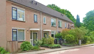 127m2 house to rent for 2450€/month in Burgemeester H. G. van Kempensingel 39C, Woerden