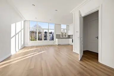 140m2 apartment à louer pour 3495€/mois à Frankenslag 90, The Hague