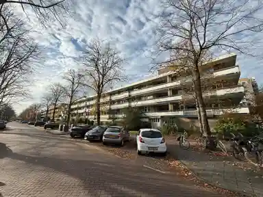 93m2 apartment to rent for 2400€/month in Bolestein 198, Amsterdam