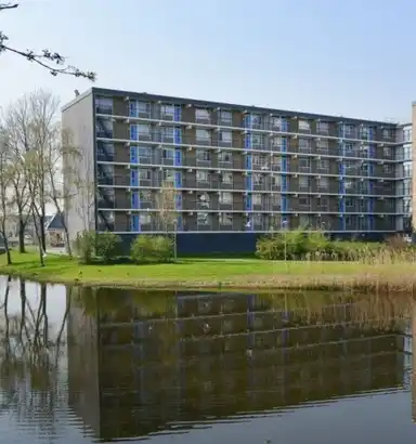 85m2 apartment to rent for 995€/month in Plutostraat 28, Alphen aan den Rijn