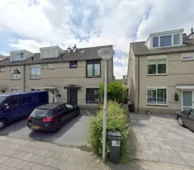 109m2 house to rent for 2750€/month in Houtbosch 27, Diemen