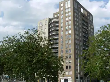 83m2 apartment à louer pour 1348€/mois à Oostplein 543, Rotterdam