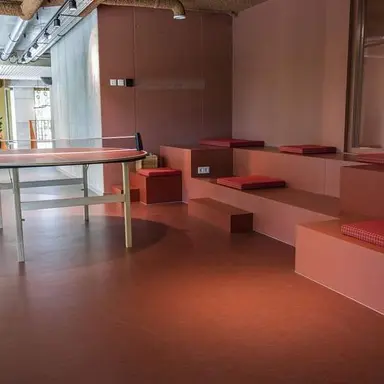 41m2 studio to rent for 1210€/month in Pierre van Hauwelaan, Delft