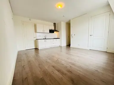 38m2 apartment to rent for 1068€/month in Maaswijkstraat 20B, The Hague