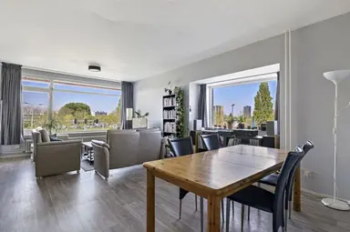 105m2 apartment te huur voor 2650€/maand in Plantijnstraat 32, Leiden