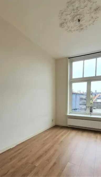 85m2 apartment to rent for 1895€/month in Nieuwstraat, Hoorn