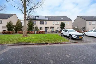 119m2 house to rent for 2500€/month in Lotusbloemweg, Almere