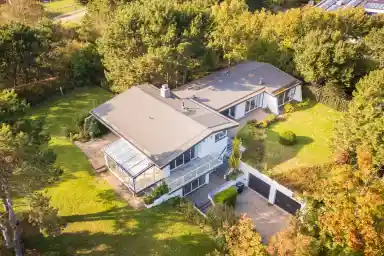 257m2 house to rent for 7950€/month in Herman Heijermansweg, Zandvoort