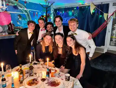 20m2 room à louer pour 400€/mois à E. du Perronlaan, Delft