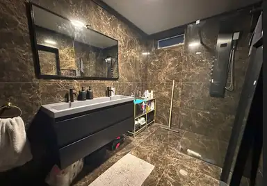 25m2 room to rent for 1100€/month in Pontianakstraat, Almere