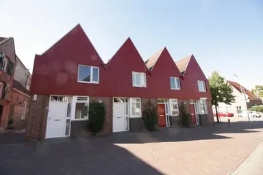72m2 house to rent for 1595€/month in Moeregrebstraat, Bergen op Zoom