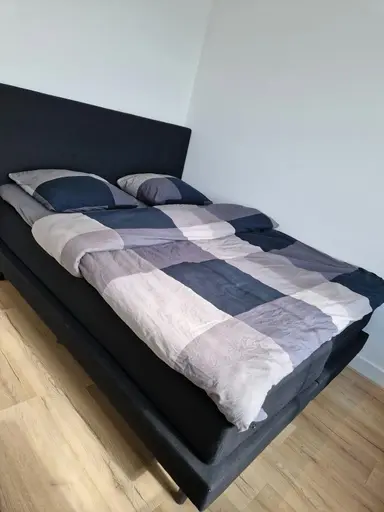 22m2 room to rent for 1250€/month in Molenvliet, Rotterdam