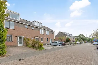 105m2 house to rent for 2250€/month in Jan Wolkerslaan, Oegstgeest