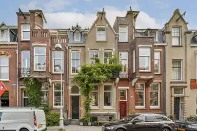 120m2 apartment à louer pour 3500€/mois à Linnaeusparkweg, Amsterdam